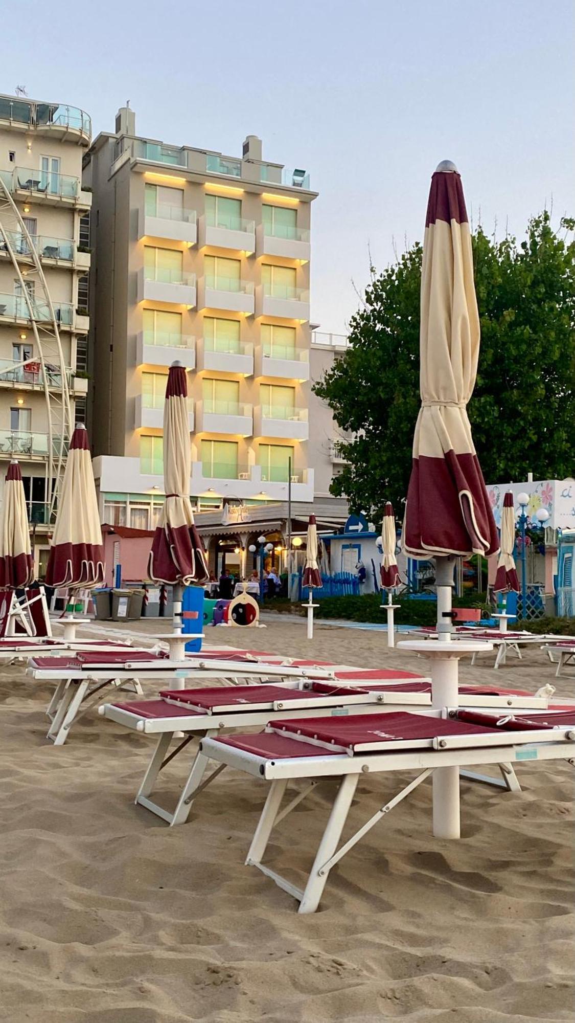 Hotel Europa Gabicce Mare Esterno foto