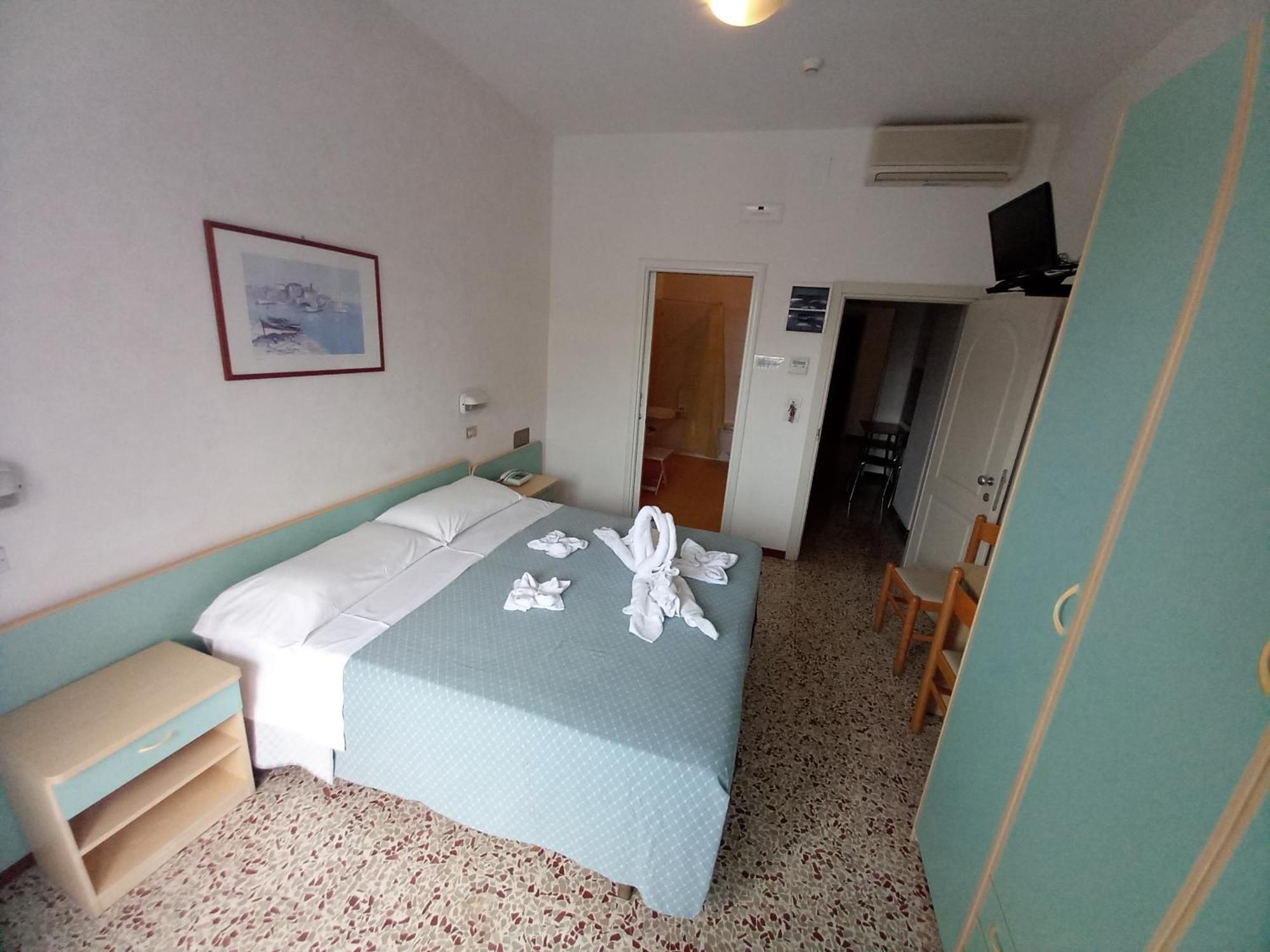 Hotel Europa Gabicce Mare Esterno foto